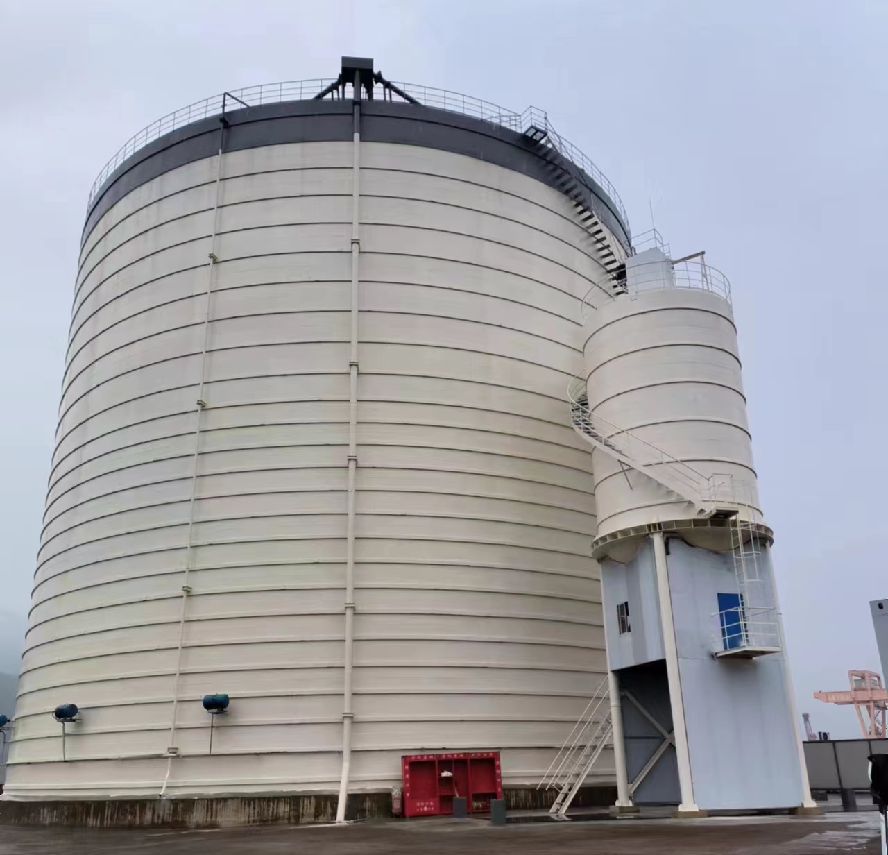 平湖10万吨水泥钢板库